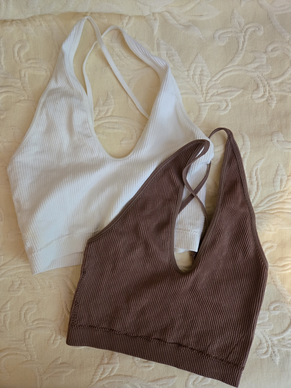 Wishlist Seamless Ribbed Halter Crop Top Bundle Set of 2- Size S